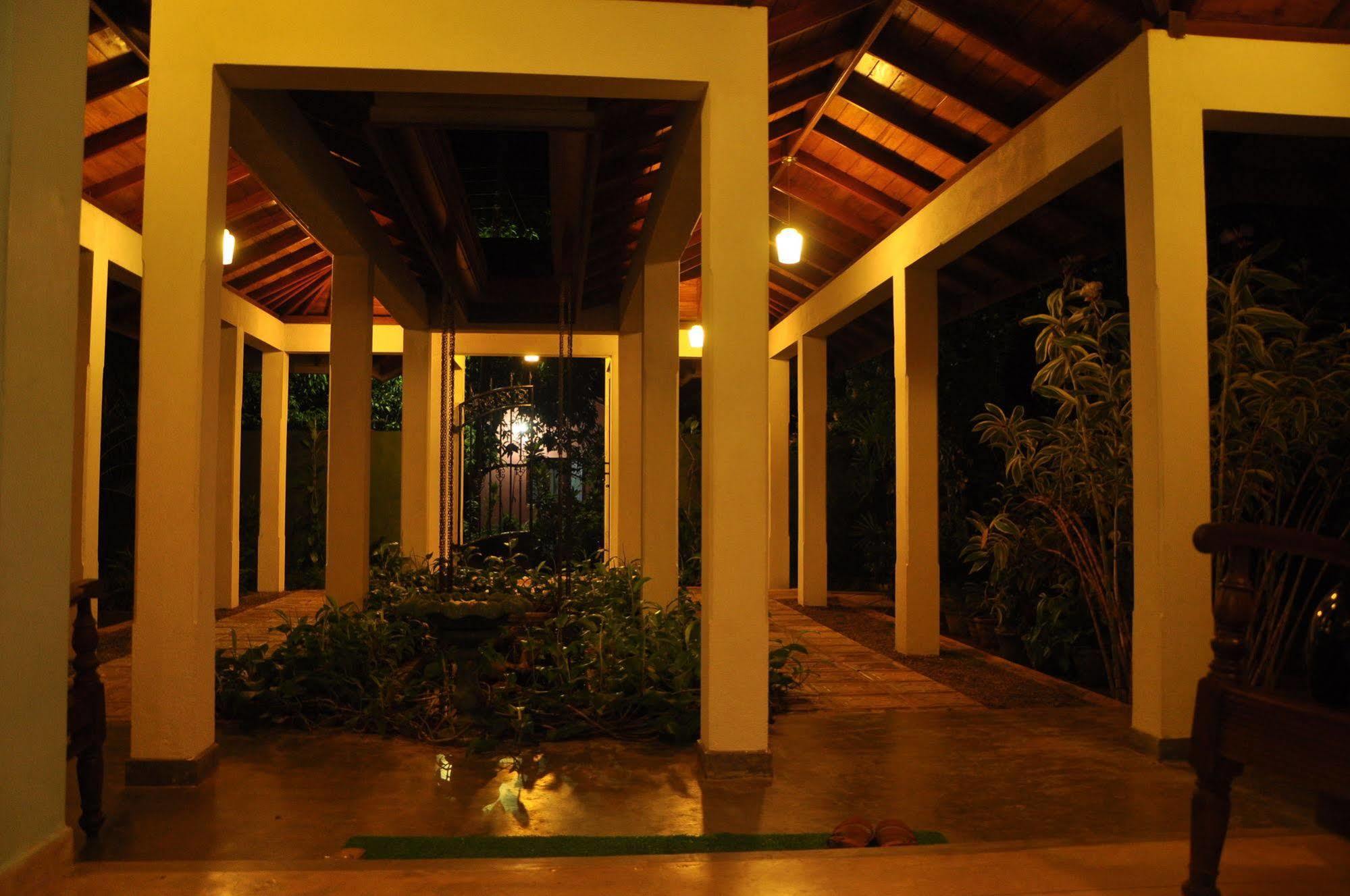 Sakura Villa Бентота Екстериор снимка