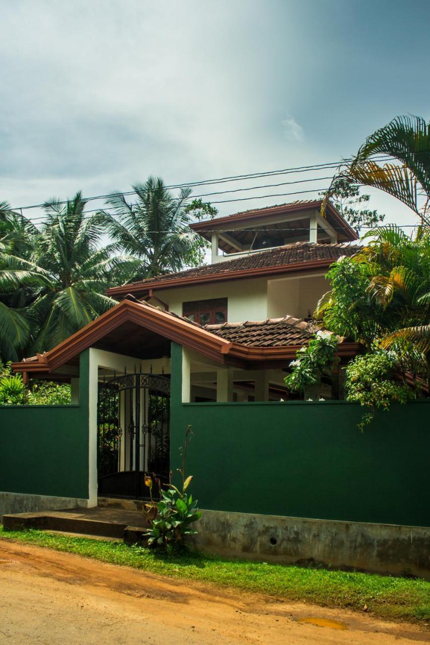 Sakura Villa Бентота Екстериор снимка